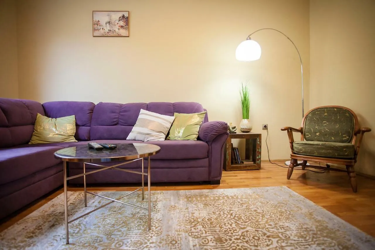Perfect Apartment contacts